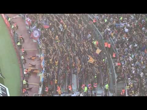 Barcelona fans chanting / dancing