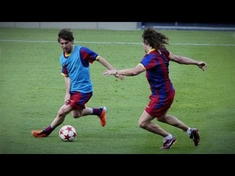 Lionel Messi owns Carles Puyol in Barcelona training | Amazing skills!