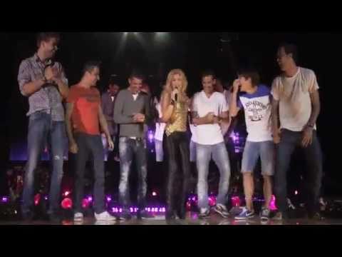 Suerte (Live in Barcelona) (With FC Barcelona players)