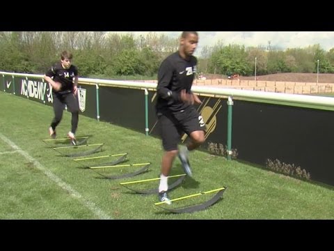 How to improve your speed, stamina and strength | Soccer training drill | Nike Academy