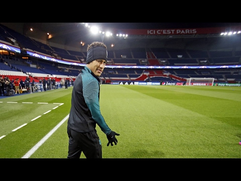 FC Barcelona: Training session in Paris