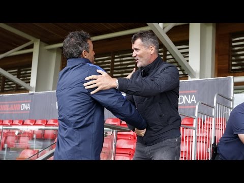 Roy Keane visits FC Barcelona's training session at St. George's Park