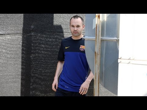 FC Barcelona – Iniesta: "We'll play against Paris Saint-Germain as if it were a final"