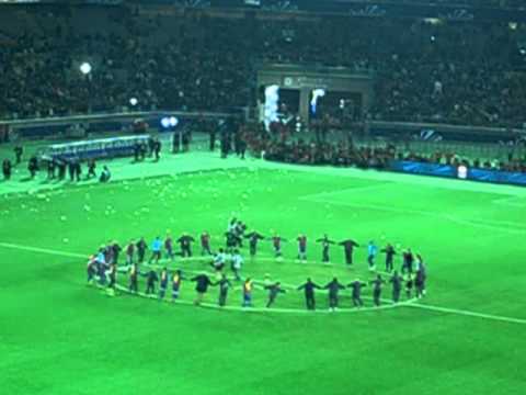 2011 Fifa Club World Cup FC Barcelona win vs Santos FC celebration anthem