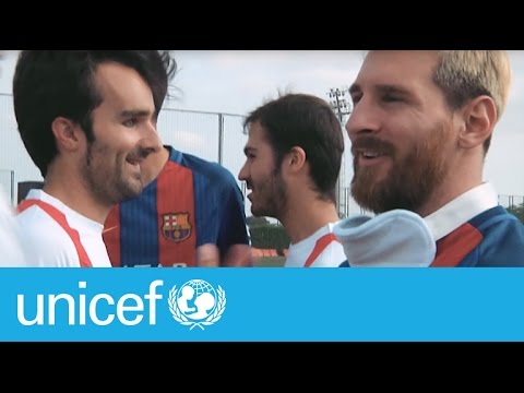 FC Barcelona vs the Spanish Paralympic Blind Football Team | #TeamUNICEF