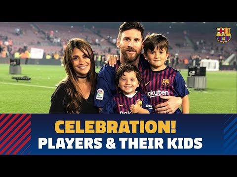 Barça celebrates double with their families